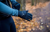 Rękawiczki Ronhill Wind-Block Flip Glove z panelem przeciwwiatrowym czarne