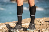 Skarpety kompresyjne Compressport Full Socks Run czarne